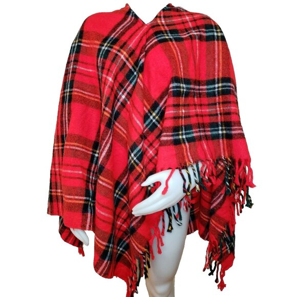 Vintage Fringe Poncho Red Tartan Plaid Wearable Stadium Blanket Washable 70s USA - Picture 1 of 9
